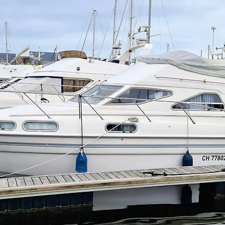 Botel Nuit Insolite Sur Un Bateau Le Havre