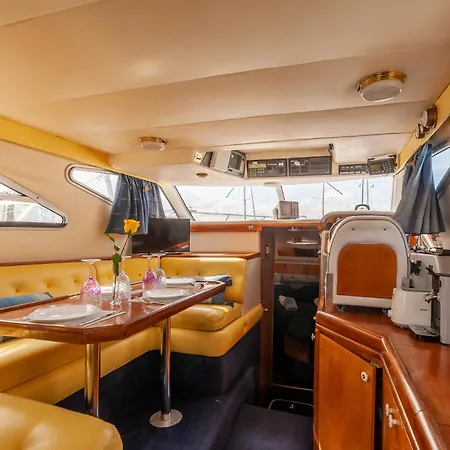 Nuit Insolite Sur Un Bateau Le Havre